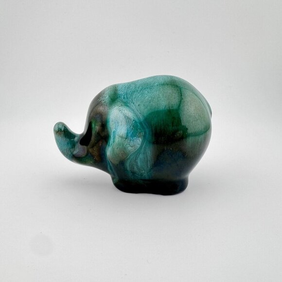 Blue Mountain Pottery Other - Vintage Blue Mountain Art Pottery Baby Elephant Figurine Green Glaze